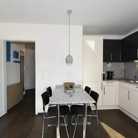 Achtknoten Apartment *