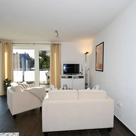 Achtknoten Apartment